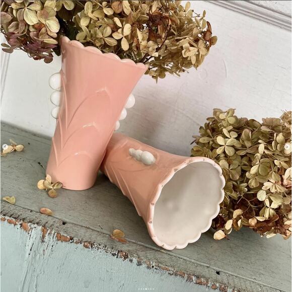 Vintage Anchor Hocking Fire King Vitrock Pink White Tulip Glass Vase CHOICE ONE - Picture 4 of 7